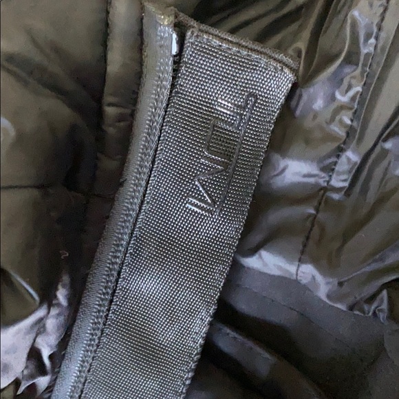 Tumi coat - Picture 14 of 16